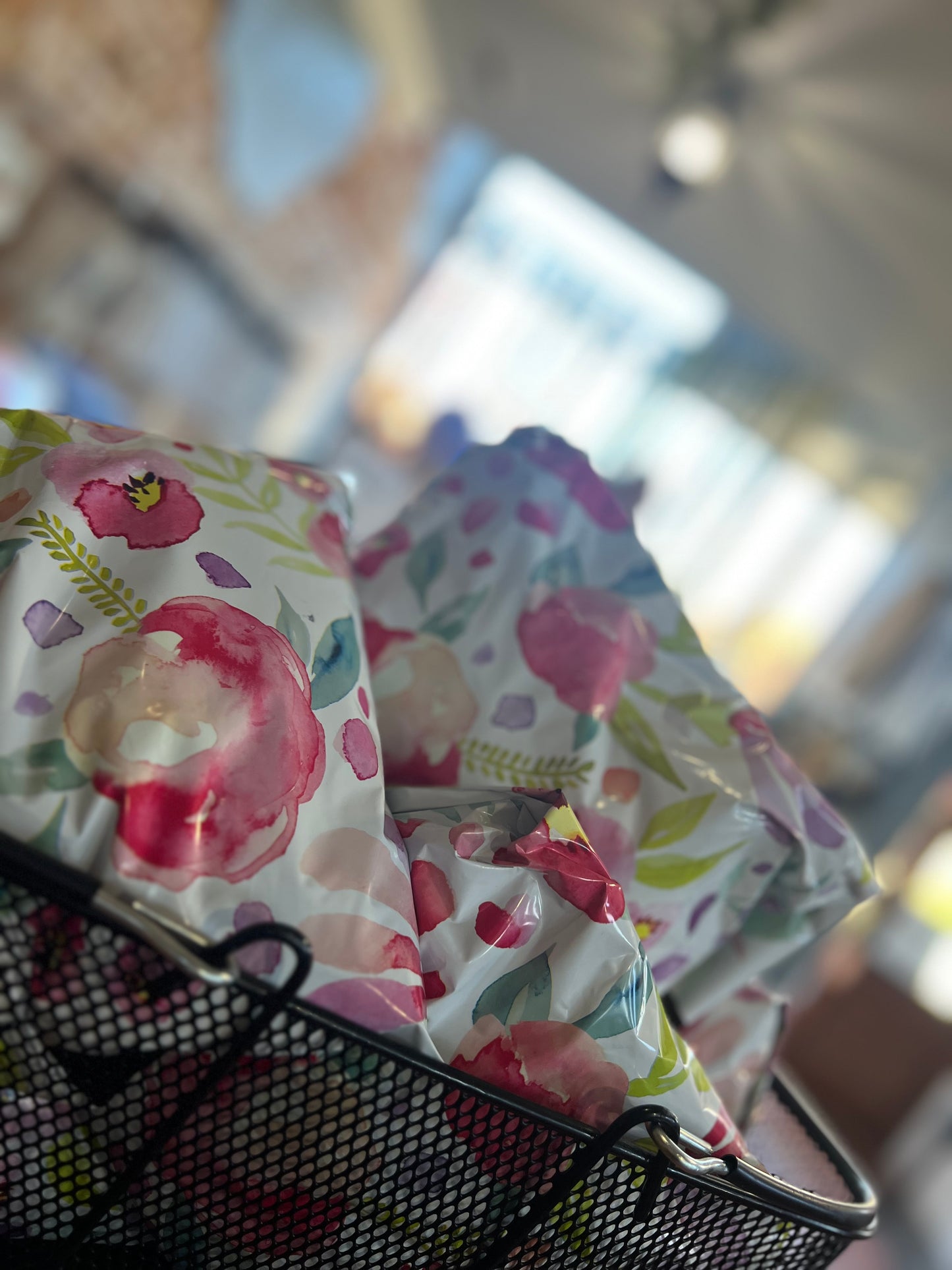 **FINAL SALE GRAB BAGS**