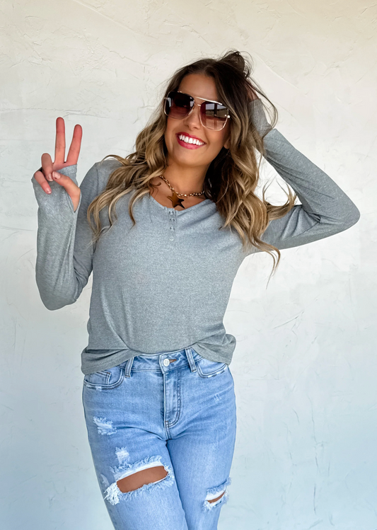 Brooklyn Snap Henley Top - Heather Grey