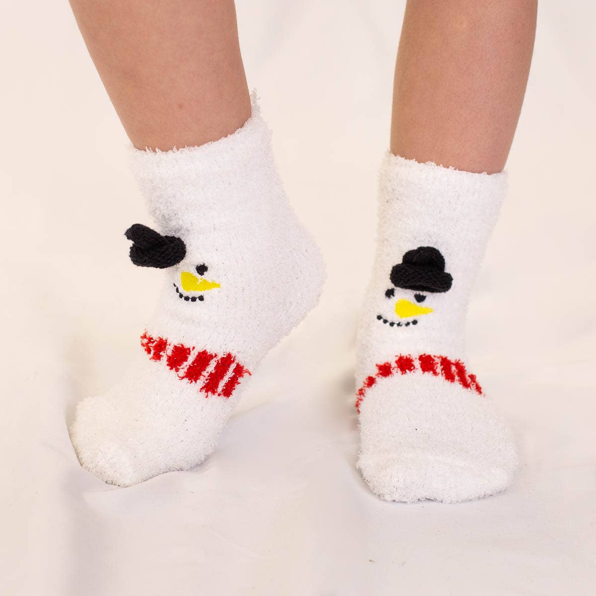 Kid's Snowman Cozy Socks   White/Red   -Asst.: S/M